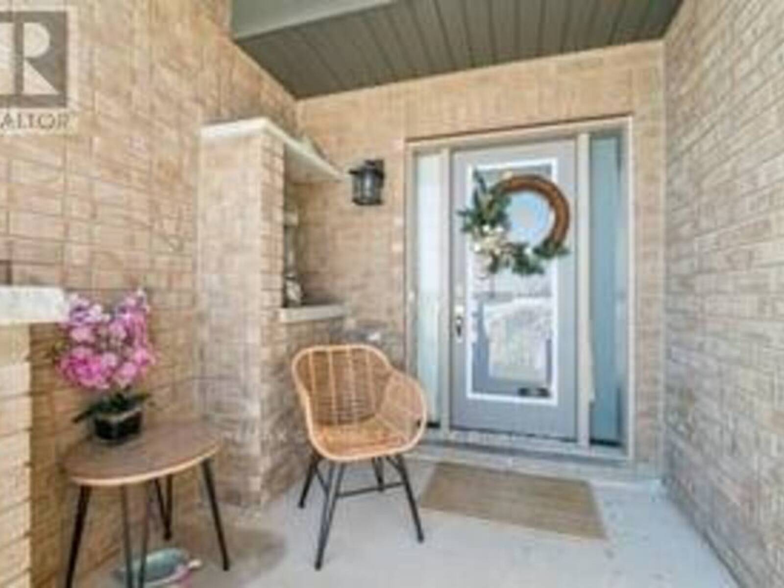 39 TURNBERRY LANE, Barrie, Ontario L9J 0M8