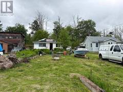 2766 IRETON STREET Innisfil Ontario, L9S 2J2