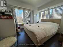 707 - 58 ORCHARD VIEW BOULEVARD | Toronto Ontario | Slide Image Four