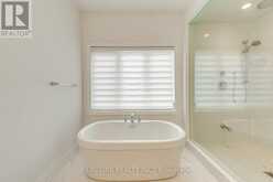 1079 JOHN LAIRD CIRCLE | Oakville Ontario | Slide Image Thirty