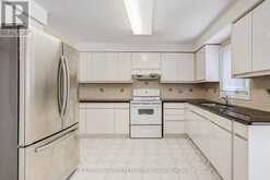 50 PICCADILLY ROAD | Richmond Hill Ontario | Slide Image Nineteen