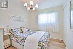32 LONSDALE PLACE | Barrie Ontario | Slide Image Fifteen
