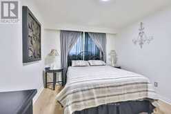 32 LONSDALE PLACE | Barrie Ontario | Slide Image Nineteen