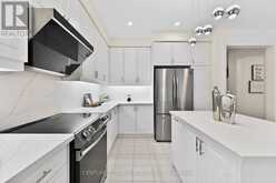 8 FALLHARVEST WAY | Whitchurch-Stouffville Ontario | Slide Image Seventeen
