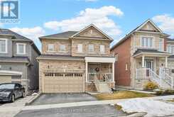 8 FALLHARVEST WAY | Whitchurch-Stouffville Ontario | Slide Image One