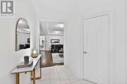 8 FALLHARVEST WAY | Whitchurch-Stouffville Ontario | Slide Image Five
