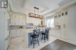 476 TENNYSON DRIVE | Oakville Ontario | Slide Image Seventeen