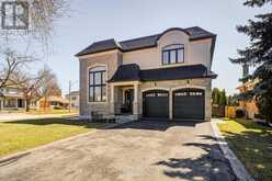476 TENNYSON DRIVE | Oakville Ontario | Slide Image Three
