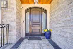 476 TENNYSON DRIVE | Oakville Ontario | Slide Image Four