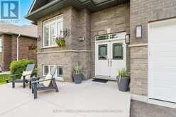 36 NATURES TRAIL | Wasaga Beach Ontario | Slide Image Four