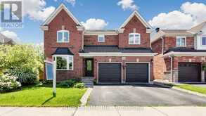 32 WILLOUGHBY WAY | Halton Hills Ontario | Slide Image One