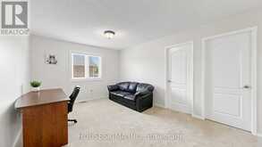 32 WILLOUGHBY WAY | Halton Hills Ontario | Slide Image Seventeen