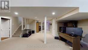 32 WILLOUGHBY WAY | Halton Hills Ontario | Slide Image Thirty
