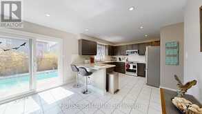 32 WILLOUGHBY WAY | Halton Hills Ontario | Slide Image Twelve