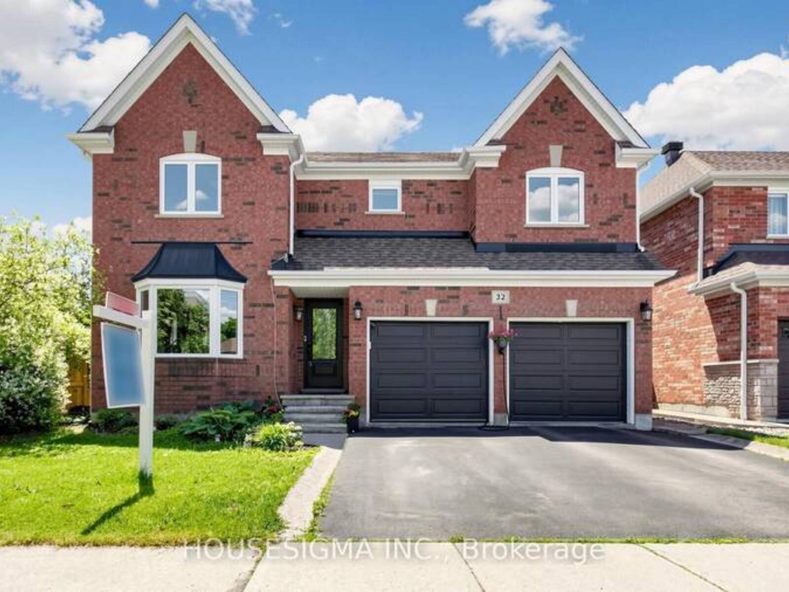32 WILLOUGHBY WAY, Halton Hills, Ontario L7G 6C4