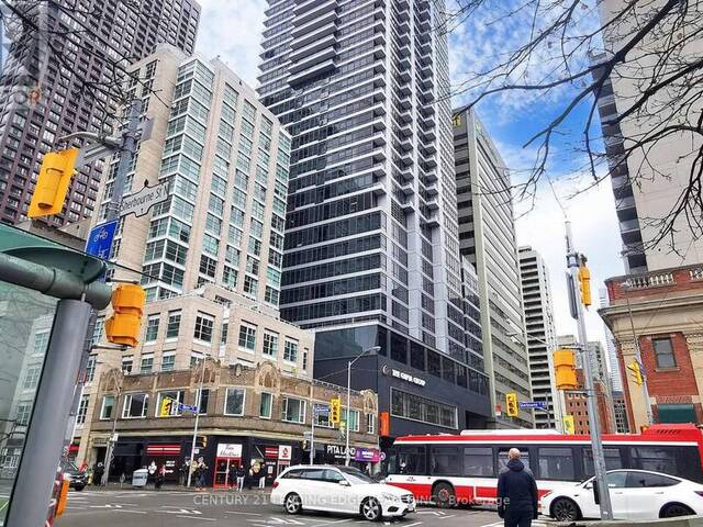 2109 - 395 BLOOR STREET Toronto Ontario, M4W 0B4 - Condo For Sale