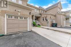 98 ALBRIGHT ROAD | Brampton Ontario | Slide Image Four