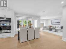 30 KELLYTHORNE DRIVE | Toronto Ontario | Slide Image Fifteen