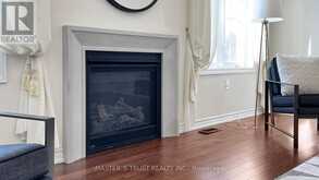 68 ALF NEELY WAY | Newmarket Ontario | Slide Image Twelve