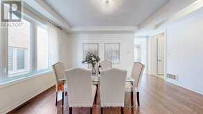 68 ALF NEELY WAY | Newmarket Ontario | Slide Image Thirteen