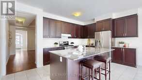 68 ALF NEELY WAY | Newmarket Ontario | Slide Image Fifteen