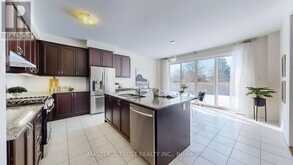 68 ALF NEELY WAY | Newmarket Ontario | Slide Image Seventeen
