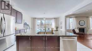 68 ALF NEELY WAY | Newmarket Ontario | Slide Image Eighteen