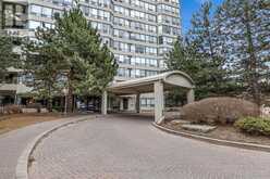 907 - 24 HANOVER ROAD | Brampton Ontario | Slide Image Thirteen