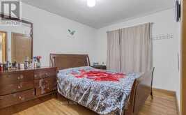 314 STRATHCONA DRIVE | Burlington Ontario | Slide Image Sixteen