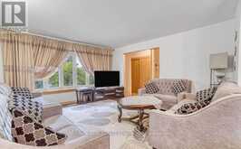 314 STRATHCONA DRIVE | Burlington Ontario | Slide Image Nine