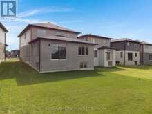 24 MOON CRESCENT | Cambridge Ontario | Slide Image Forty-five