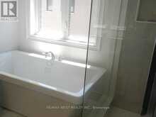 1059 PISCES TRAIL | Pickering Ontario | Slide Image Twelve