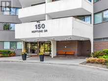 1405 - 150 NEPTUNE DRIVE | Toronto Ontario | Slide Image Three