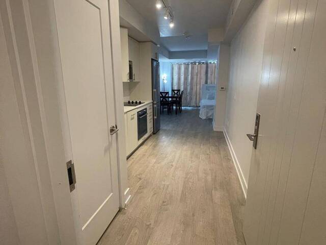 506 - 2550 SIMCOE STREET Oshawa Ontario, L1L 0R5 - 1 Bedroom Condo For Sale