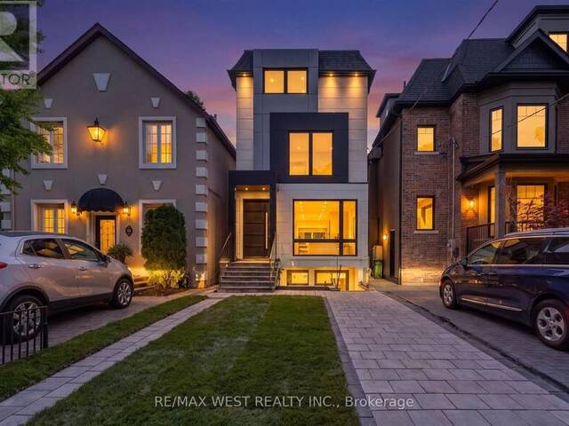 15 CRUIKSHANK AVENUE Toronto Ontario, M4K 1S6 - 5 Bedrooms Home For Sale