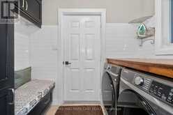 16 HIGHLAND DRIVE | Oro-Medonte Ontario | Slide Image Sixteen