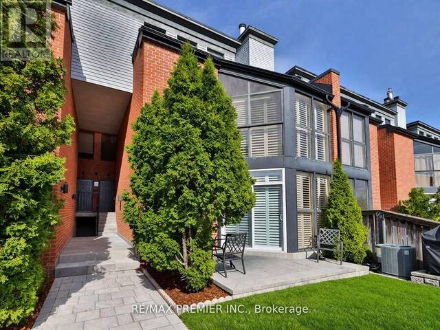 8 - 100 ARBORS LANE Vaughan Ontario, L4L 7G4 - 3 Bedrooms Condo For Sale