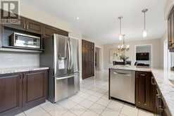 2205 SHAFTESBURY COURT | Oakville Ontario | Slide Image Fourteen