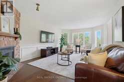 2205 SHAFTESBURY COURT | Oakville Ontario | Slide Image Nineteen