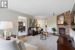 2205 SHAFTESBURY COURT | Oakville Ontario | Slide Image Twenty