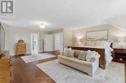 2205 SHAFTESBURY COURT | Oakville Ontario | Slide Image Twenty-six