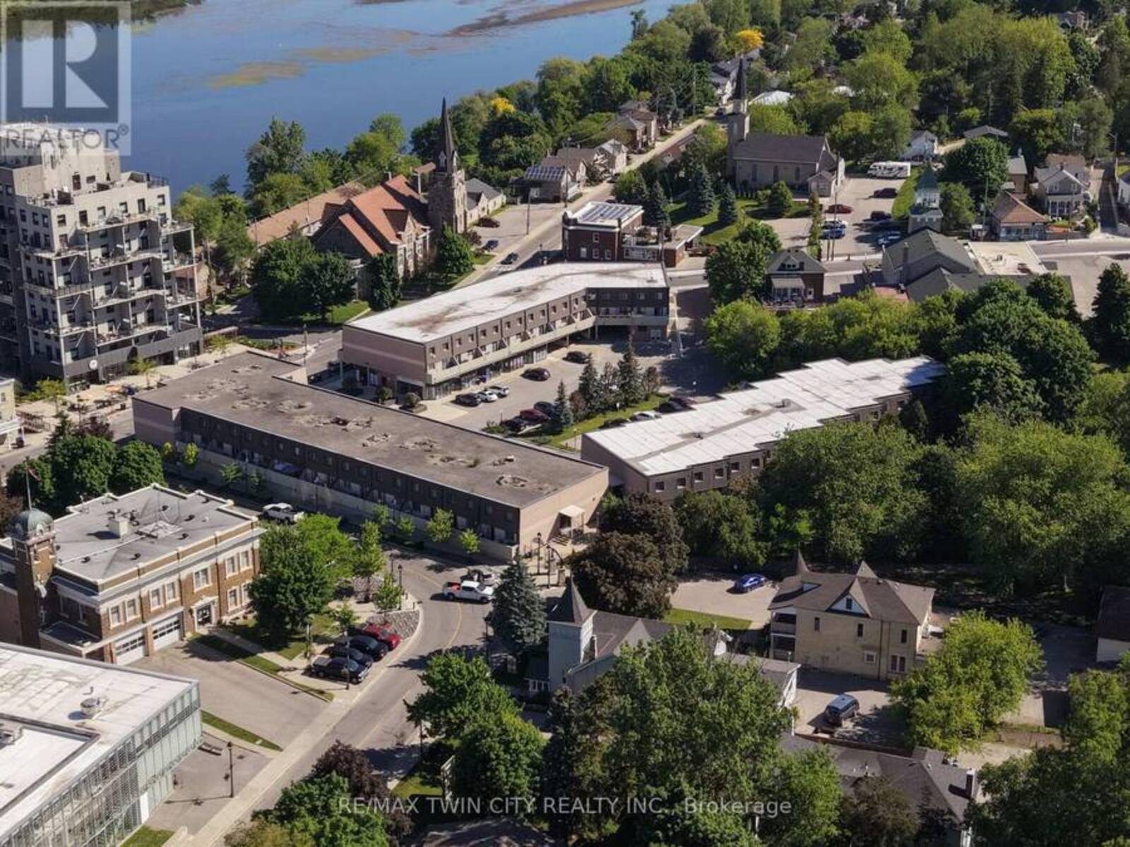 265 - 40 TANNERY STREET E, Cambridge, Ontario N3C 2B9