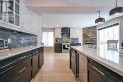 36 NICKLAUS DRIVE | Barrie Ontario | Slide Image Eleven