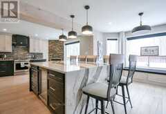 36 NICKLAUS DRIVE | Barrie Ontario | Slide Image Twelve