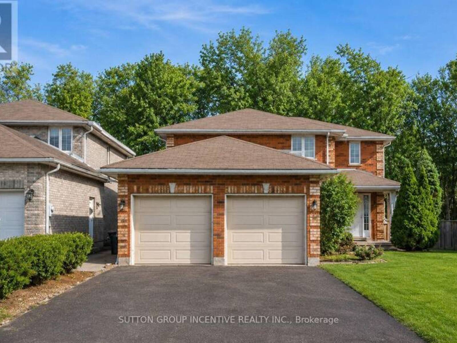 36 NICKLAUS DRIVE, Barrie, Ontario L4M 6W5