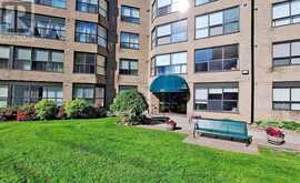 909 - 250 DAVIS DRIVE | Newmarket Ontario | Slide Image One