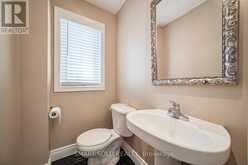 16 - 9133 BAYVIEW AVENUE | Richmond Hill Ontario | Slide Image Twenty