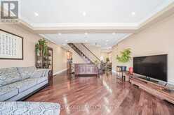 16 - 9133 BAYVIEW AVENUE | Richmond Hill Ontario | Slide Image Six