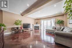16 - 9133 BAYVIEW AVENUE | Richmond Hill Ontario | Slide Image Seven