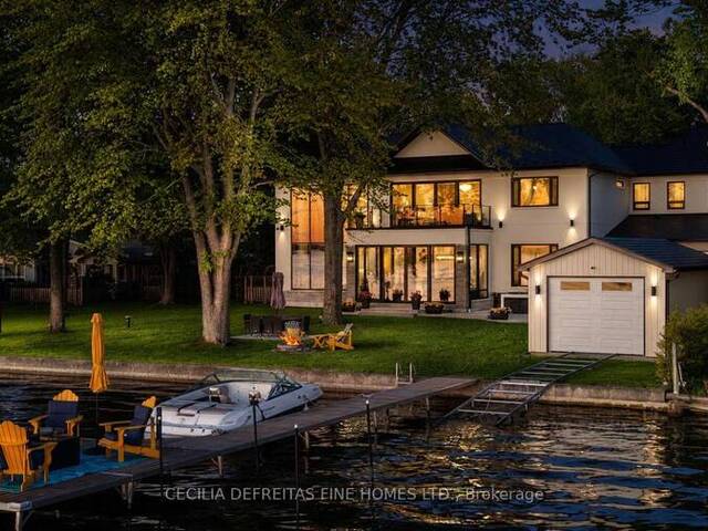 98 MCRAE BEACH ROAD S Georgina Ontario, L0E 1N0 - 5 Bedrooms Waterfront Home For sale